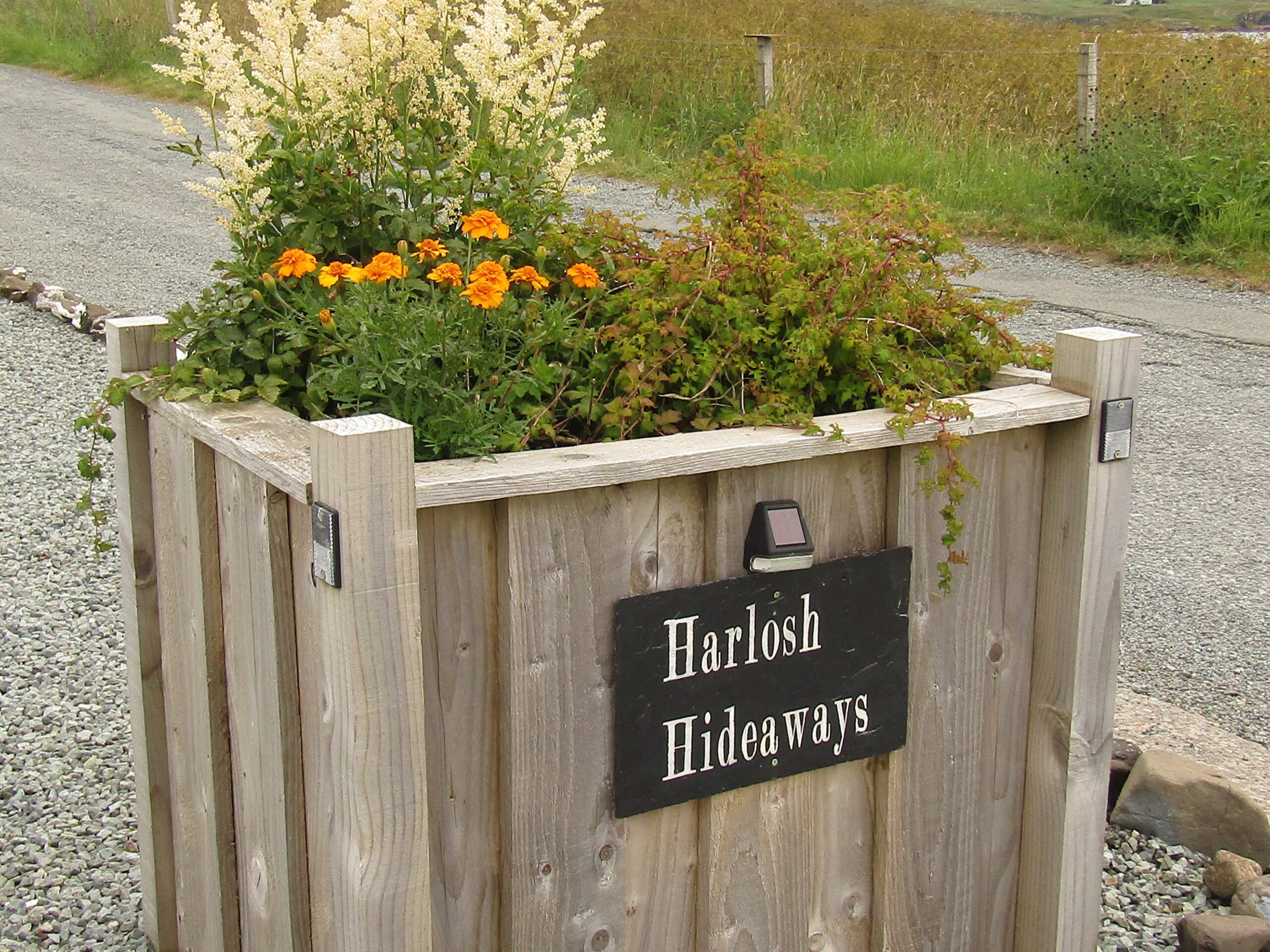 Harlosh Hideaways sign